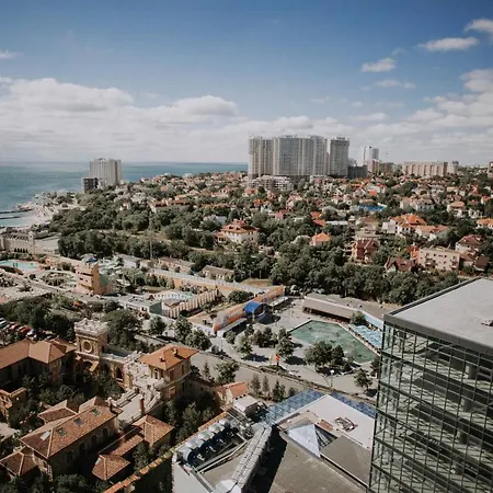 Gagarin Plaza 197 With Sea View Apartment *